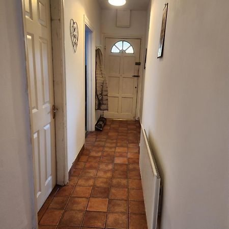 Private Room To Rent Midleton Bagian luar foto